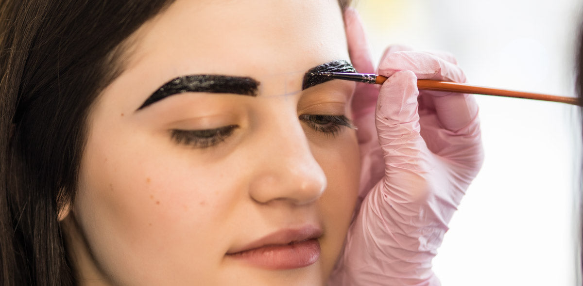 Henna diseño cejas