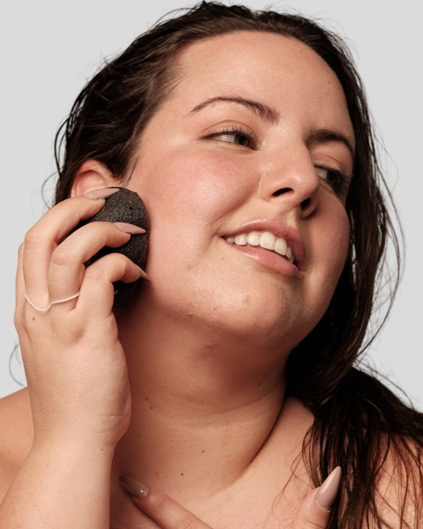 Esponja Konjac Facial Piel Grasa con Carbón
